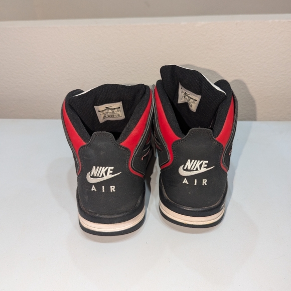 Nike Air Flight Falcon (Minor Flaw) SZ12 - Picture 4 of 10